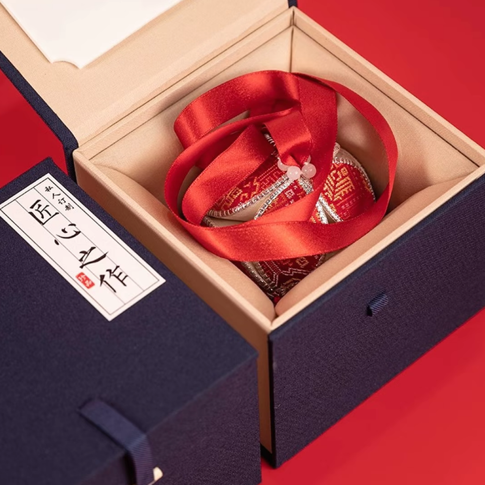 Eternal Vow – Handmade Love Gift Pendant (Luxury Gift Box)